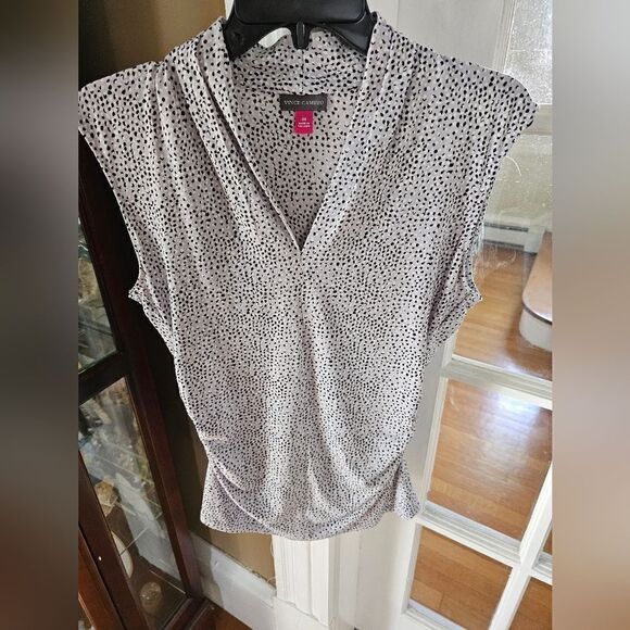 Vince Camuto ladies shell size medium - Picture 1 of 4